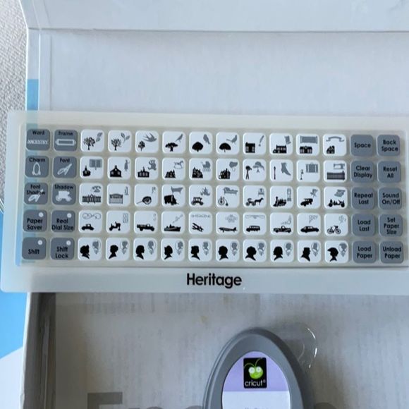 Cricut Cartridge HERITAGE - Picture 5 of 6